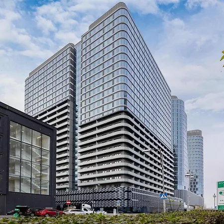 Stylish In The Center With Air Conditioning And Parking By Renters * Катовице